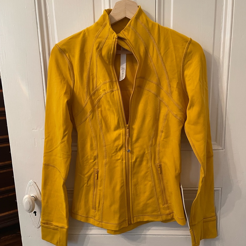 NTW LULULEMON MUSTARD DEFINE JACKET!